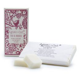 Agnes + Cat Box of 8 Wax Melts - Tea + Roses Agnes + Cat Cadeaubox van 8 Wax Melts - Thee + Rozen